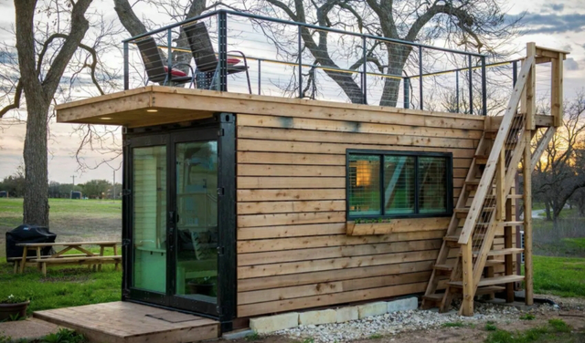 集裝箱也能住人？16.6㎡“五臟俱全”，還能自帶露臺，太美了